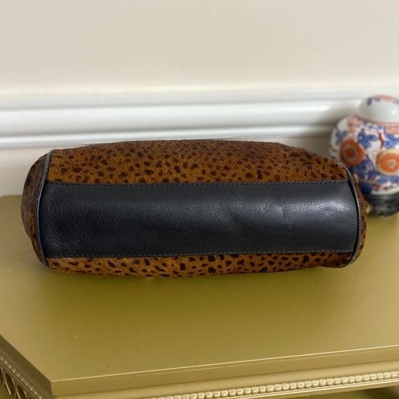 BR Calfskin Leather handbag